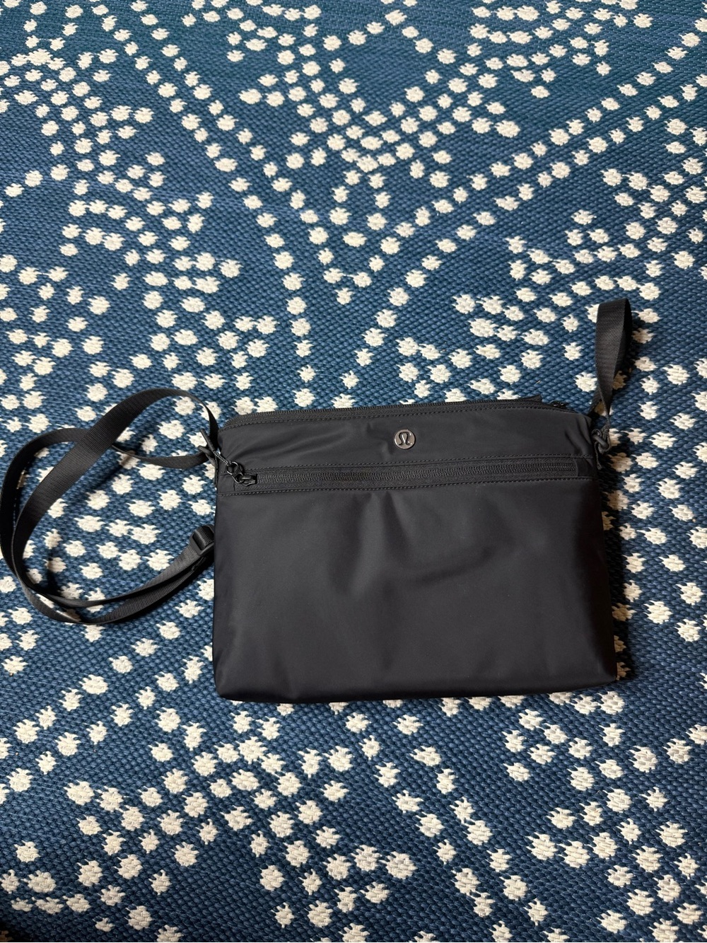 lululemon athletica Black Crossbody Pouch with Zip